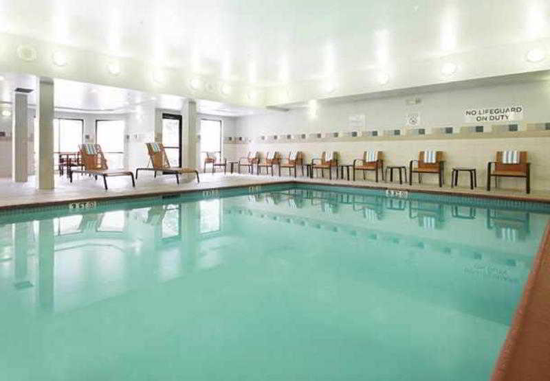 Courtyard By Marriott Salinas Monterey Hotel Екстериор снимка